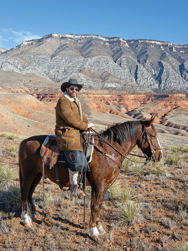 Hideout Lodge & Guest Ranch, holiday horseback rides Wyoming, shawn Hamilton clix photography, horseback riding holidays, horseback vacations, horseback riding chimney rock 