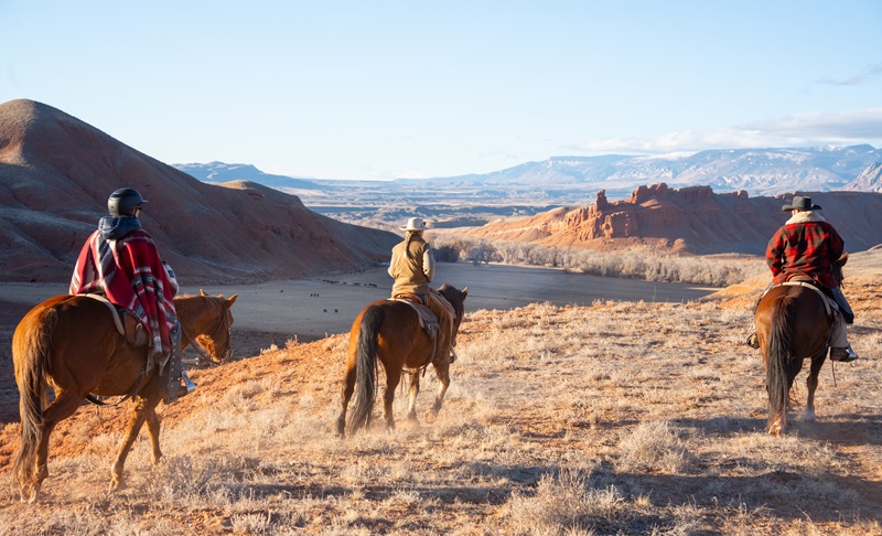 Hideout Lodge & Guest Ranch, holiday horseback rides Wyoming, shawn Hamilton clix photography, horseback riding holidays, horseback vacations, horseback riding chimney rock 