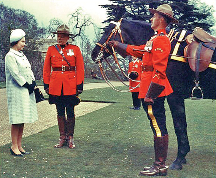 queen canada history, queen horses, queen elizabeth horses, equestrianism royalty, royal horses, royalty riding horses