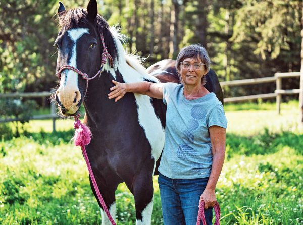 painted warriors boot camp, tim mearns and tracey klettl, holidays on horseback, indigenous equestrian canada, indigeneous horseback riding canada