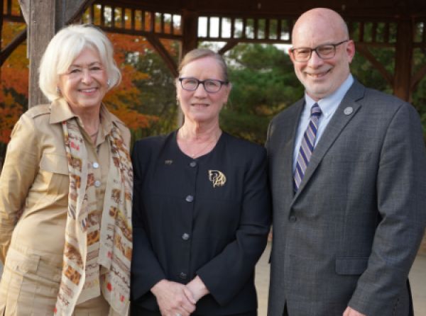 Gayle Ecker honoured, director gayle ecker Equine Guelph, donations equine guelph