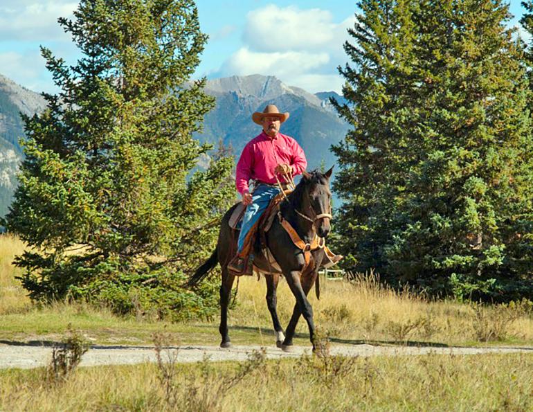 amazing horse country, scott phillips horsemanship, horse holidays canada, alberta trail riding, horse retreats alberta, horse retreats canada