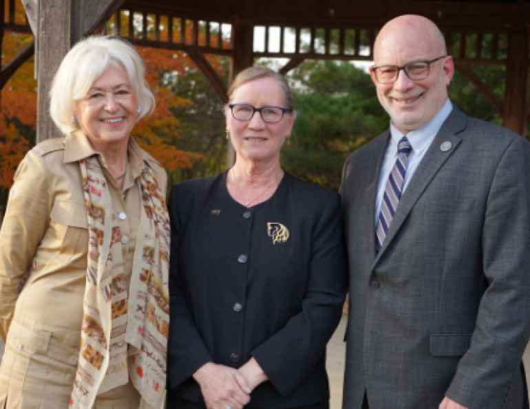 Gayle Ecker honoured, director gayle ecker Equine Guelph, donations equine guelph