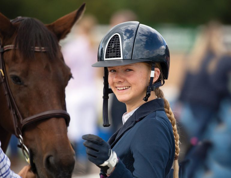 annika mcgivern equestrian psychology, anxiety horse show, emotions horse show, how do i calm down at horse show, equestrian psychology